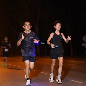 Runner Photo 8209745