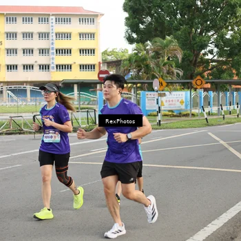 Runner Photo 8209748