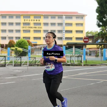 Runner Photo 8209758