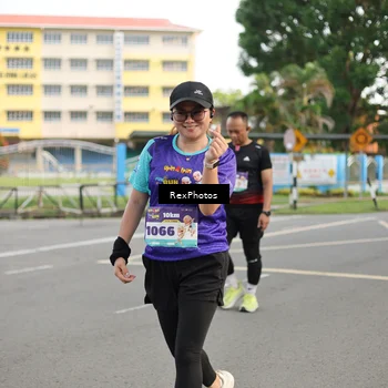 Runner Photo 8209765
