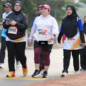 Runner Photo 8209773