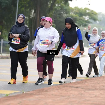 Runner Photo 8209799