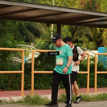Runner Photo 8209875