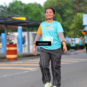 Runner Photo 8209876