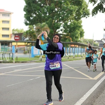 Runner Photo 8209880