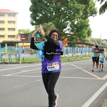 Runner Photo 8209882