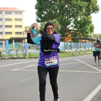 Runner Photo 8209893