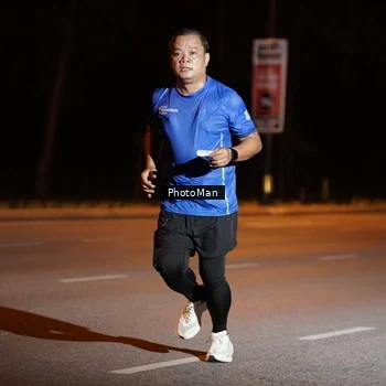 Runner Photo 8209894