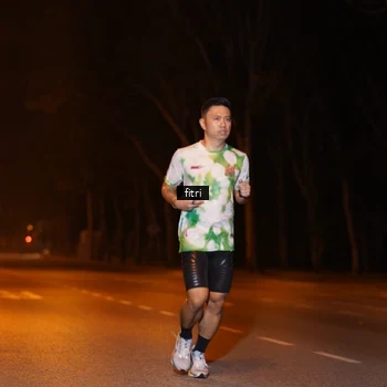 Runner Photo 8209897
