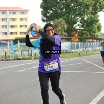Runner Photo 8209899