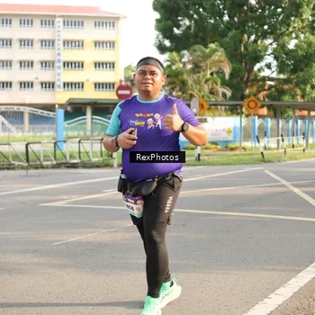 Runner Photo 8209900
