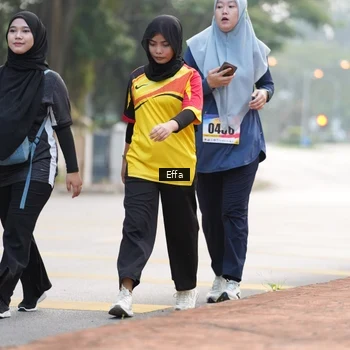 Runner Photo 8209902