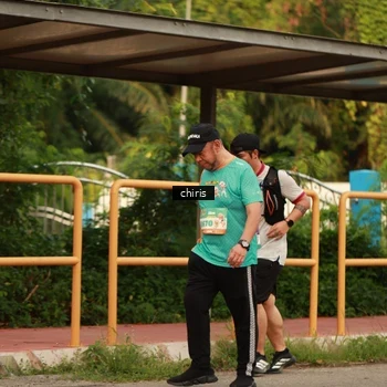 Runner Photo 8209904