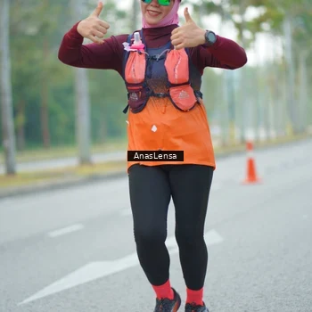 Runner Photo 8209909