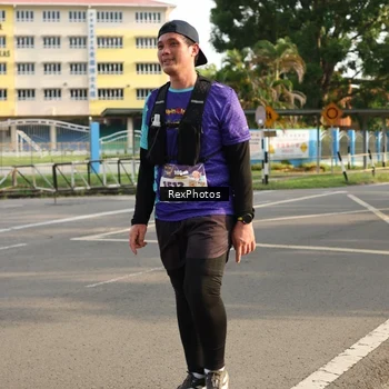 Runner Photo 8209917