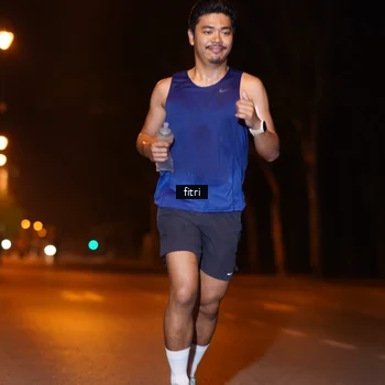 Runner Photo 8209925
