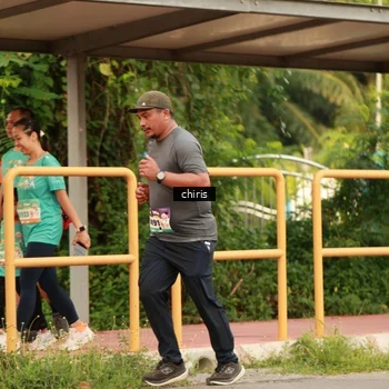 Runner Photo 8209943