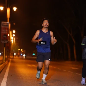 Runner Photo 8209956