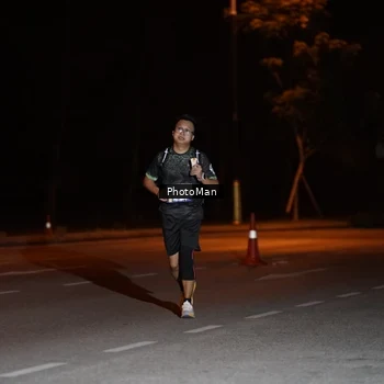 Runner Photo 8209963