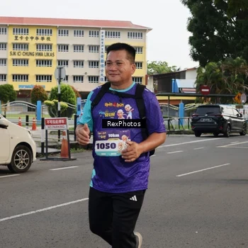 Runner Photo 8209973