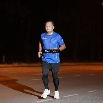 Runner Photo 8209994