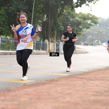 Runner Photo 8210020