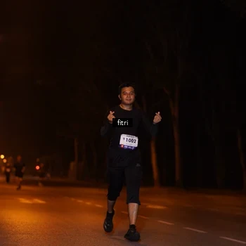 Runner Photo 8210025