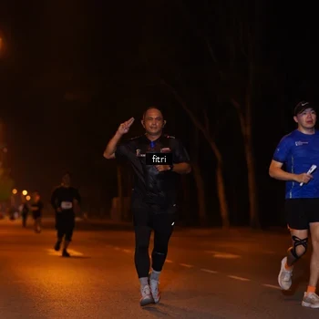 Runner Photo 8210028