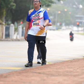 Runner Photo 8210040