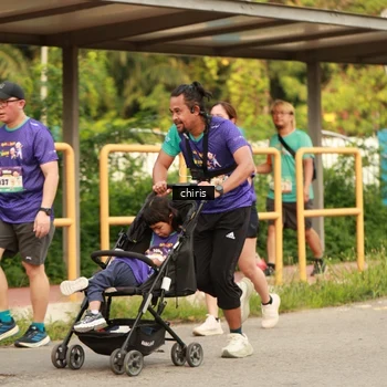 Runner Photo 8210045