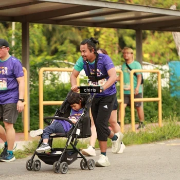 Runner Photo 8210046
