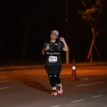 Runner Photo 8210049