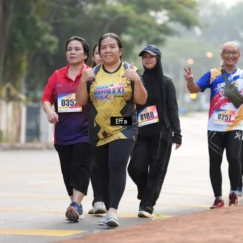 Runner Photo 8210057