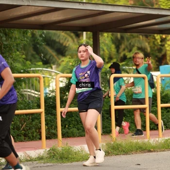 Runner Photo 8210071