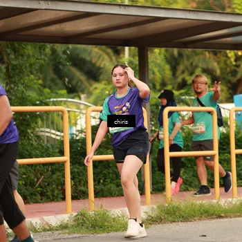 Runner Photo 8210075