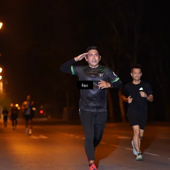 Runner Photo 8210076