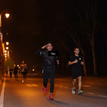 Runner Photo 8210078
