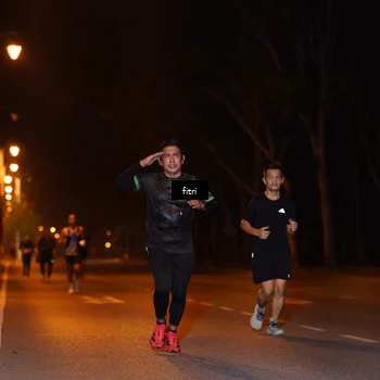 Runner Photo 8210091