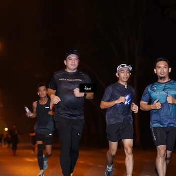 Runner Photo 8210106