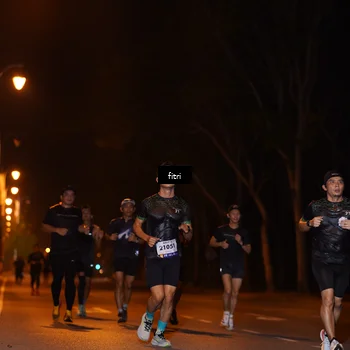Runner Photo 8210122