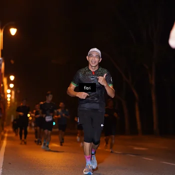 Runner Photo 8210147