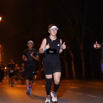 Runner Photo 8210158