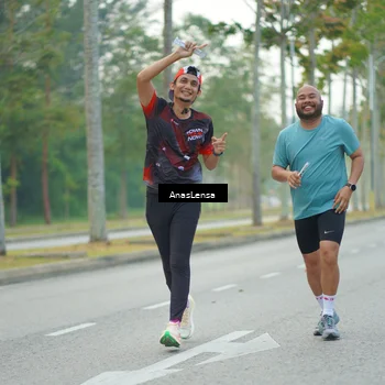Runner Photo 8210175
