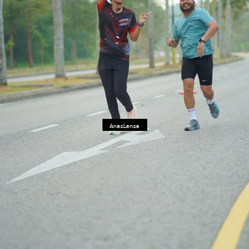 Runner Photo 8210176