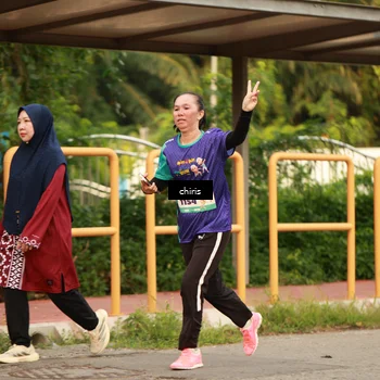 Runner Photo 8210193