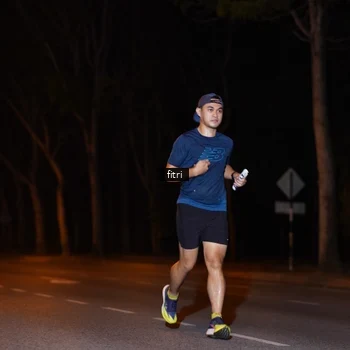 Runner Photo 8210205