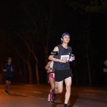 Runner Photo 8210235