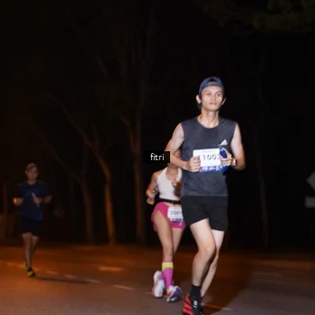 Runner Photo 8210237