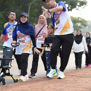 Runner Photo 8210250