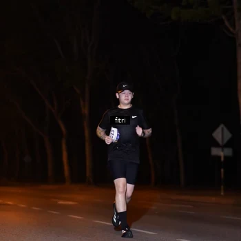 Runner Photo 8210275